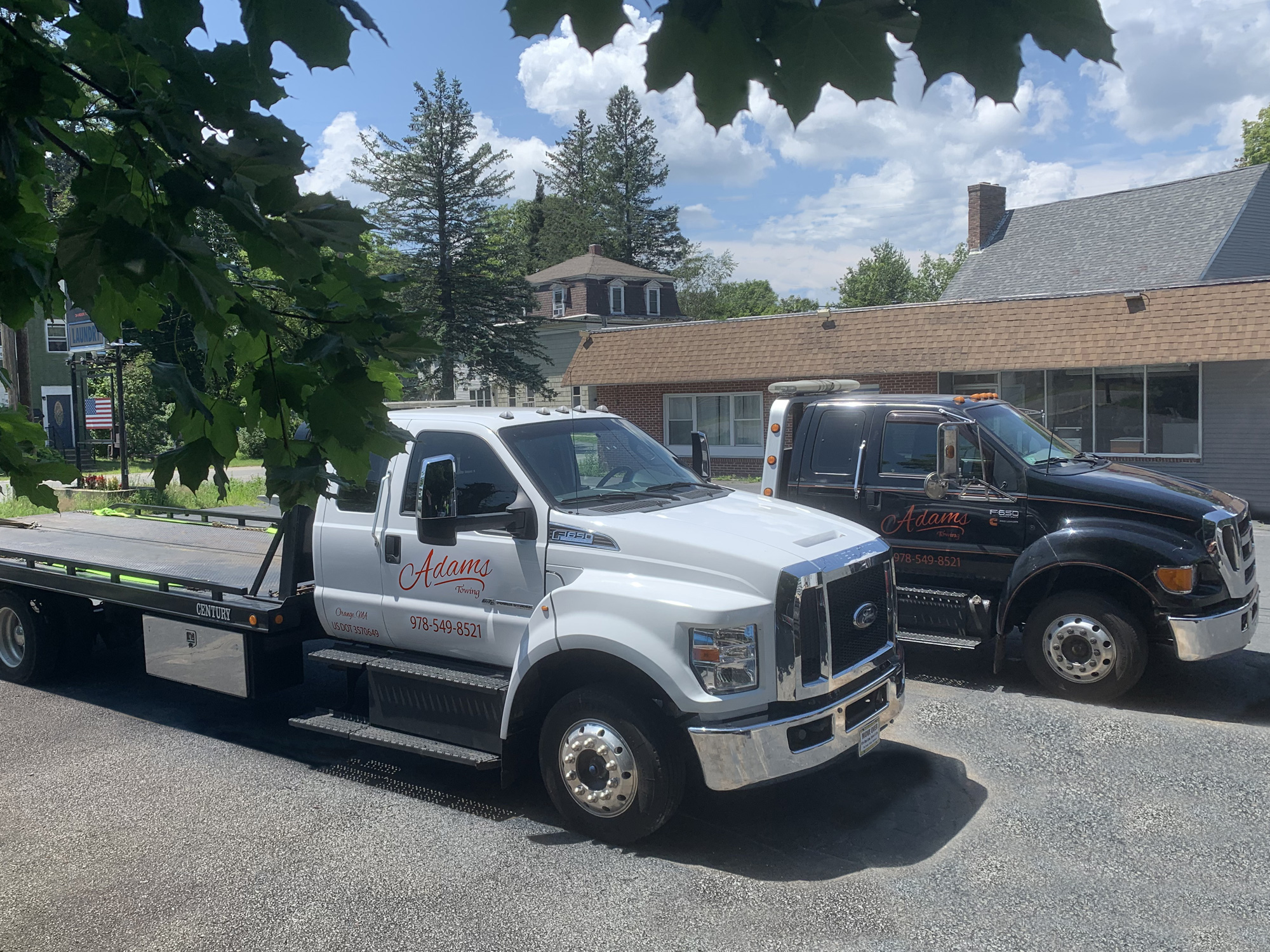 Ford F650 tow trucks